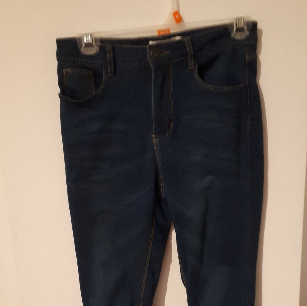 Skinny jeans